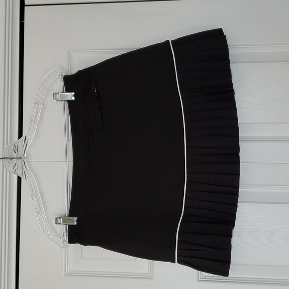 Slazenger golf skirt black and white pleated skirt size medium euc - Picture 5 of 7